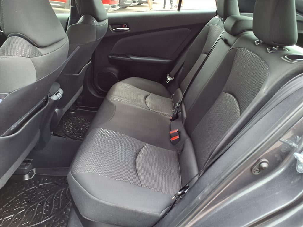 2020 Toyota Prius LE