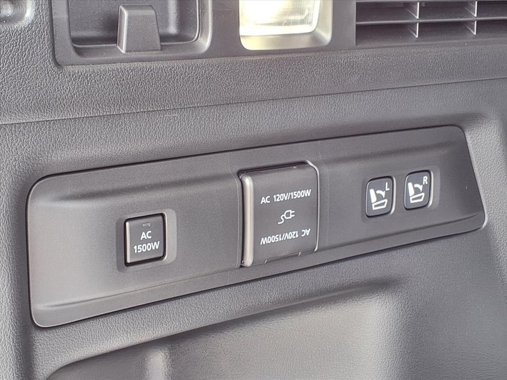 2025 Mazda CX-70 PHEV Premium Package