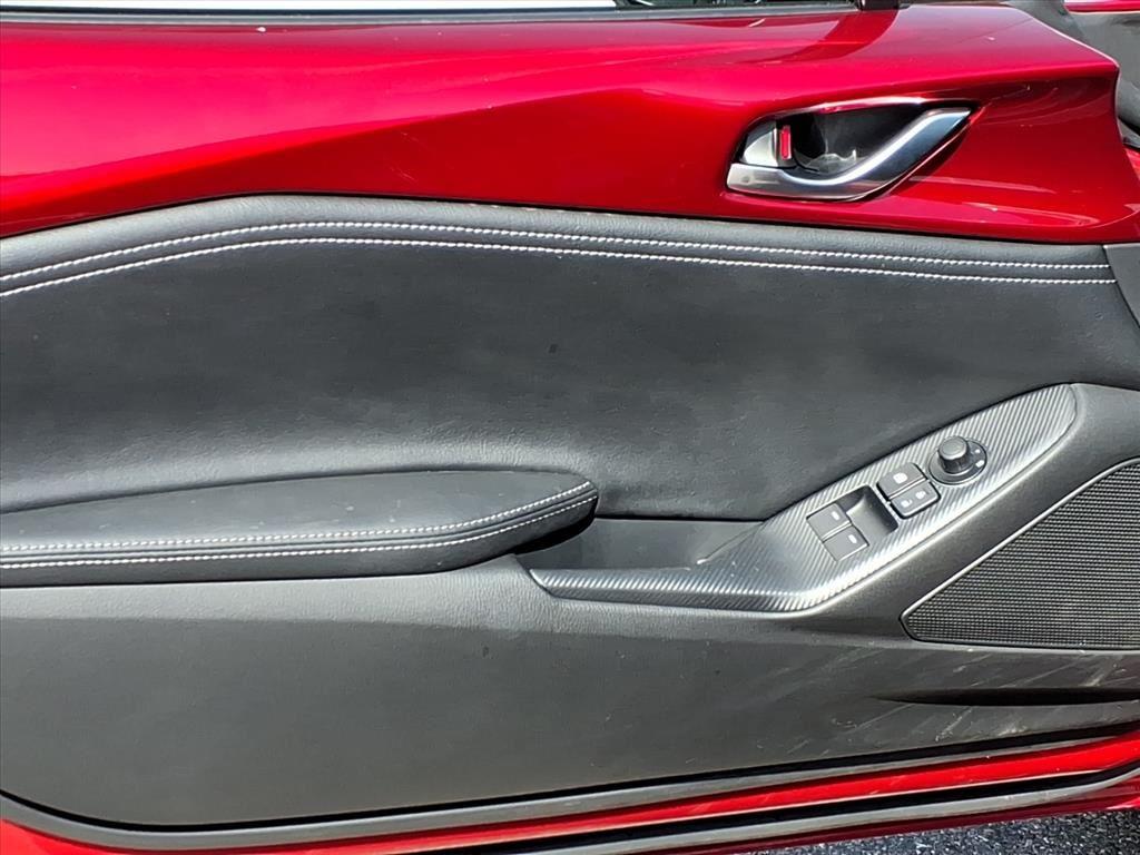 2025 Mazda MX-5 Miata RF Grand Touring