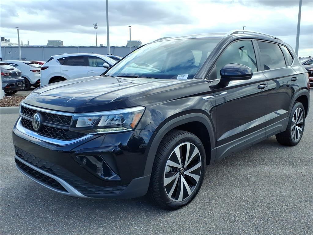 2024 Volkswagen Taos SE