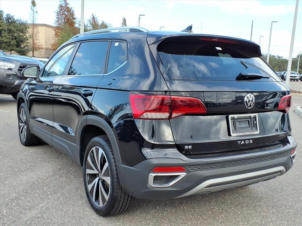 2024 Volkswagen Taos SE