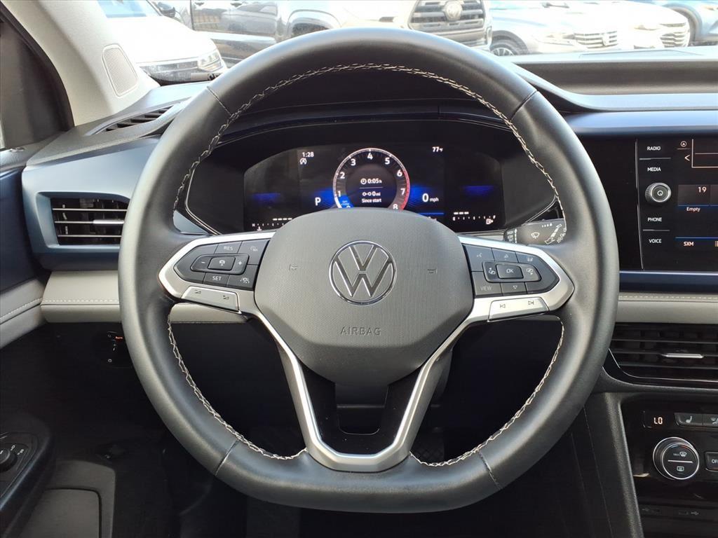 2024 Volkswagen Taos SE