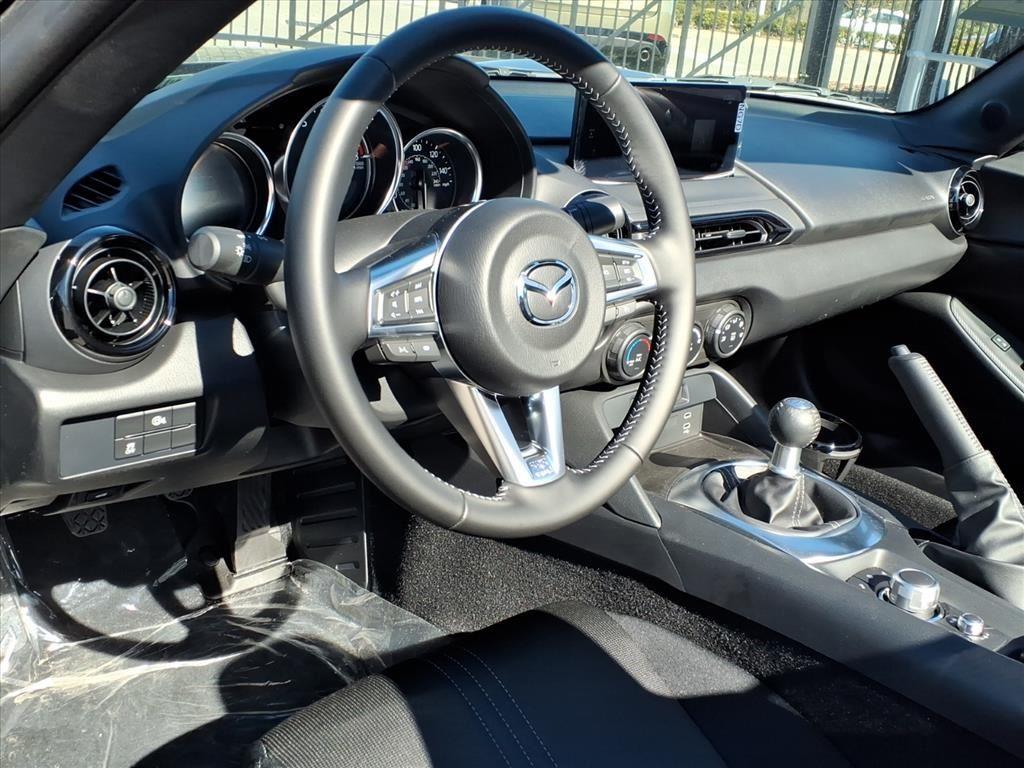 2025 Mazda MX-5 Miata Sport