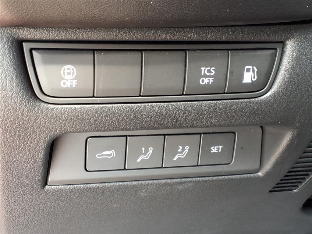 2025 Mazda CX-50 Hybrid Premium Package