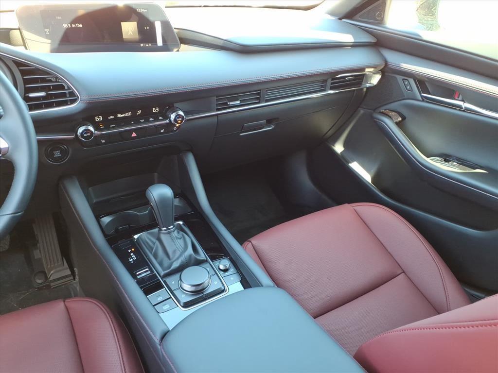 2026 Mazda Mazda3 Hatchback 2.5 S Carbon Edition