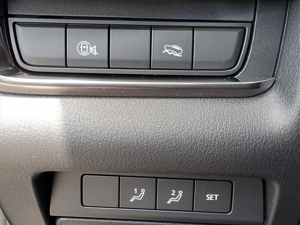 2025 MAZDA CX-30 Carbon