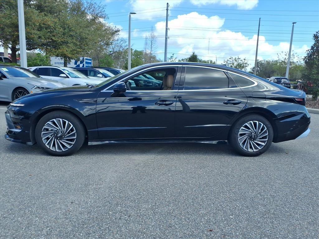 2025 Hyundai Sonata Hybrid Limited