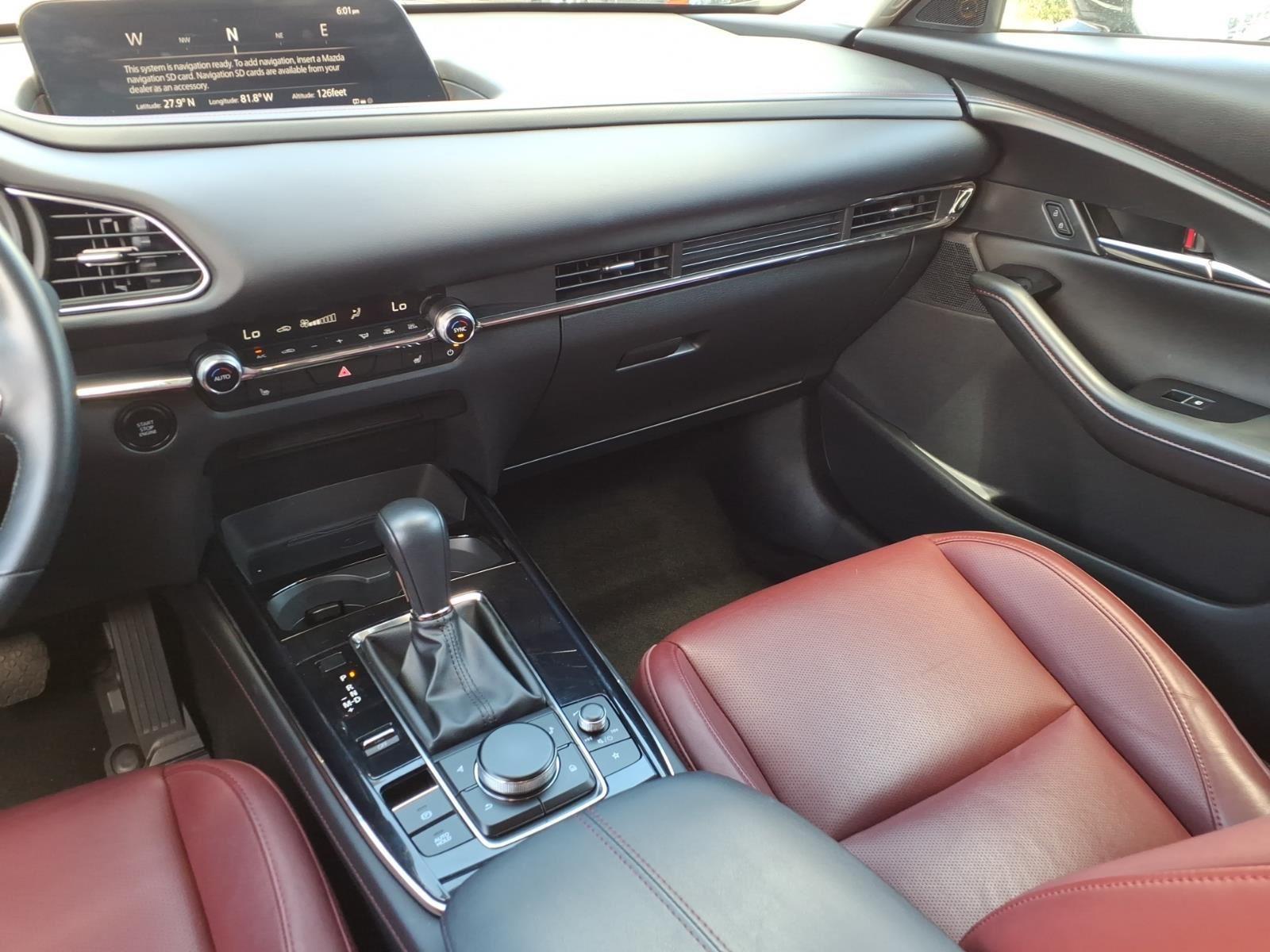 2025 Mazda CX-30 2.5 S Carbon Edition