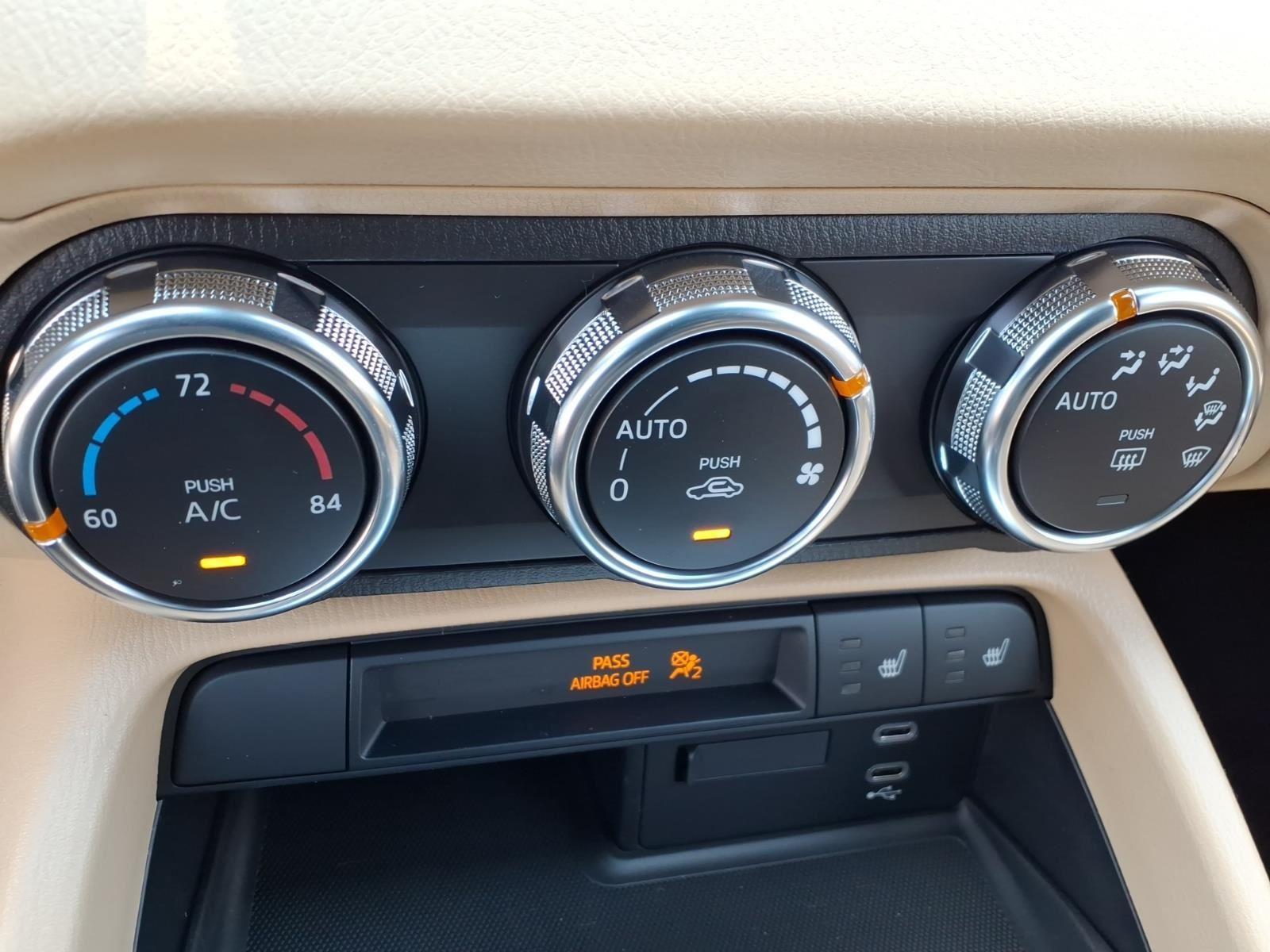 2026 Mazda MX-5 Miata Grand Touring