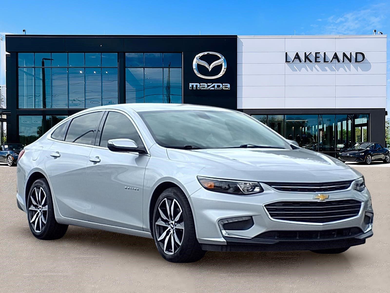 Silver Ice Metallic 2018 Chevrolet Malibu LT FWD Sedan Front-Wheel Drive 6-Speed Automatic