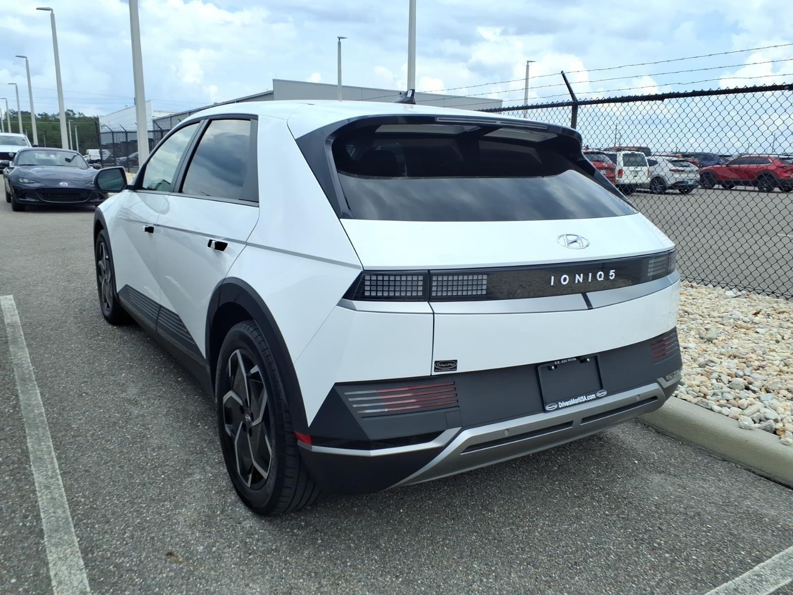 2024 Hyundai IONIQ 5 SEL