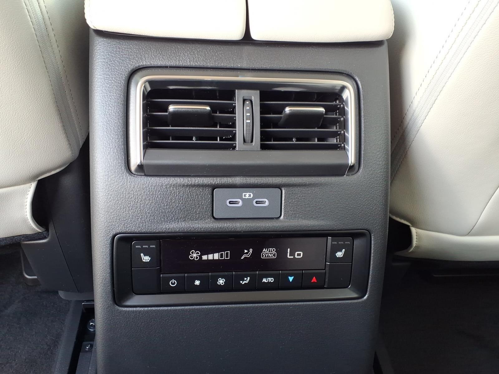 2026 Mazda CX-90 Premium Plus