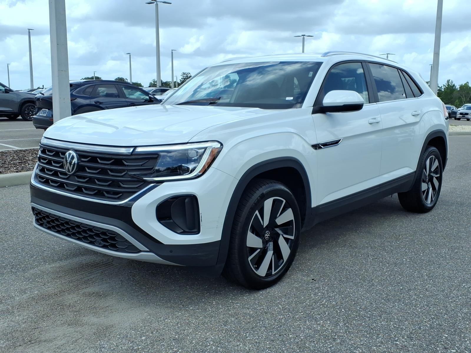 2025 Volkswagen Atlas Cross Sport 2.0T SE w/Technology