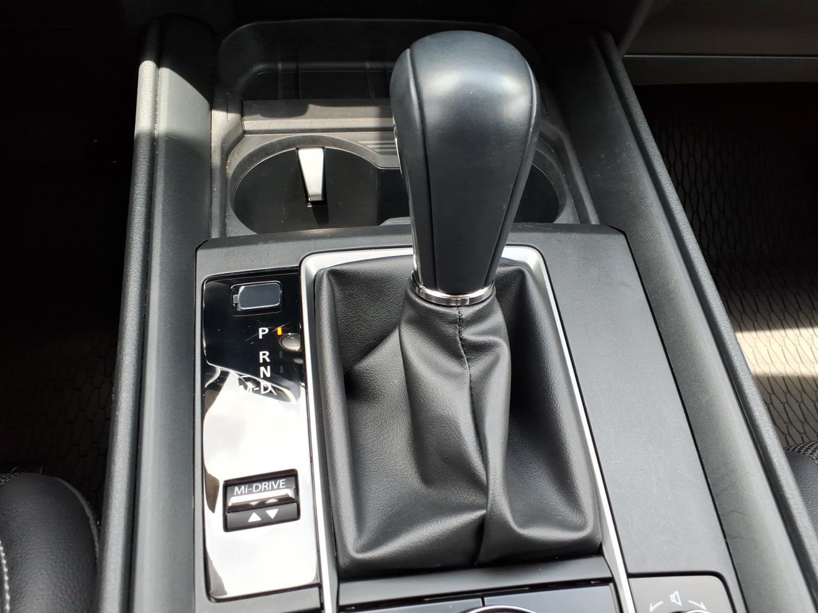 2024 Mazda CX-50 2.5 S Preferred Package