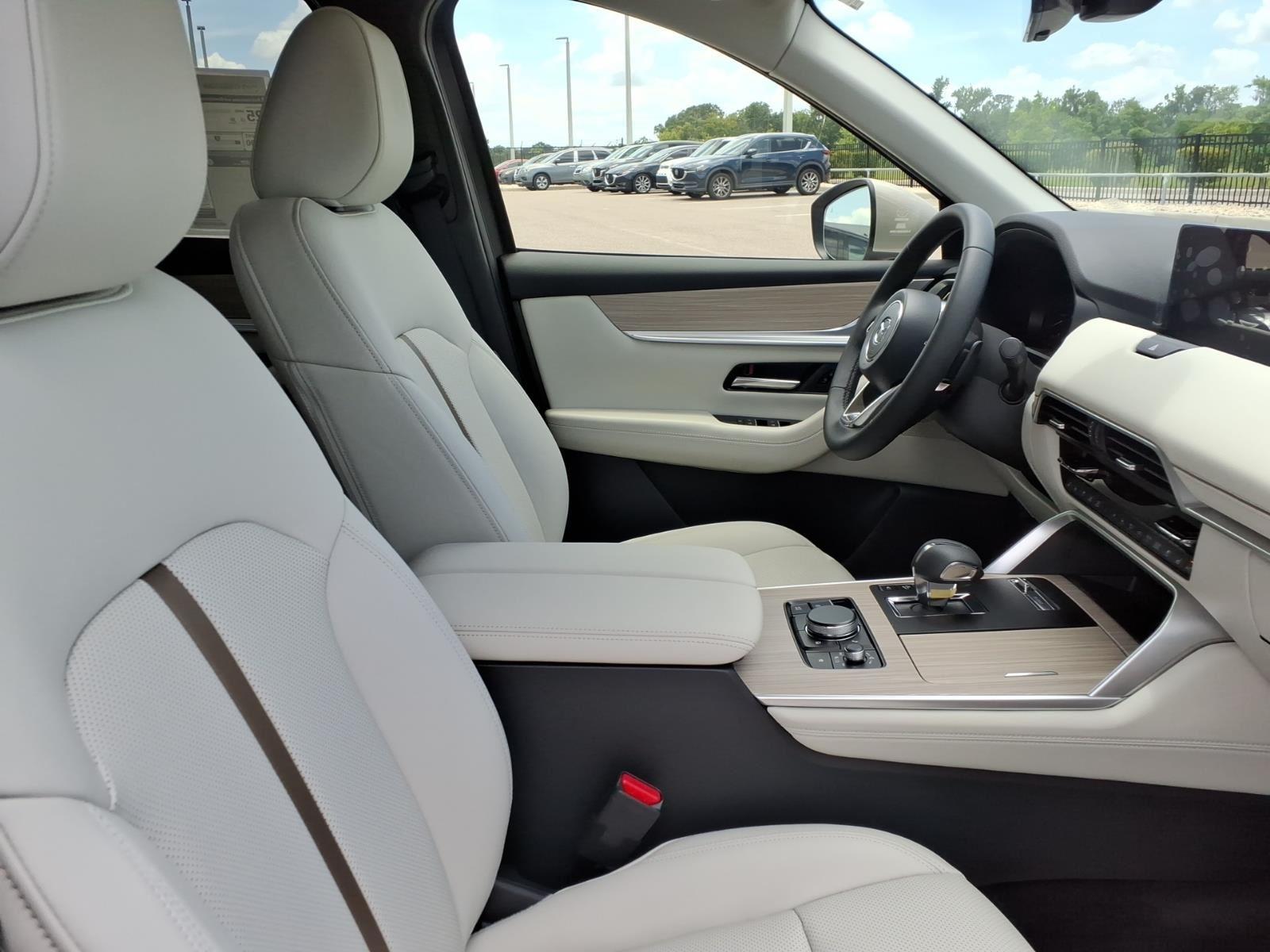 2026 Mazda CX-90 Premium Plus