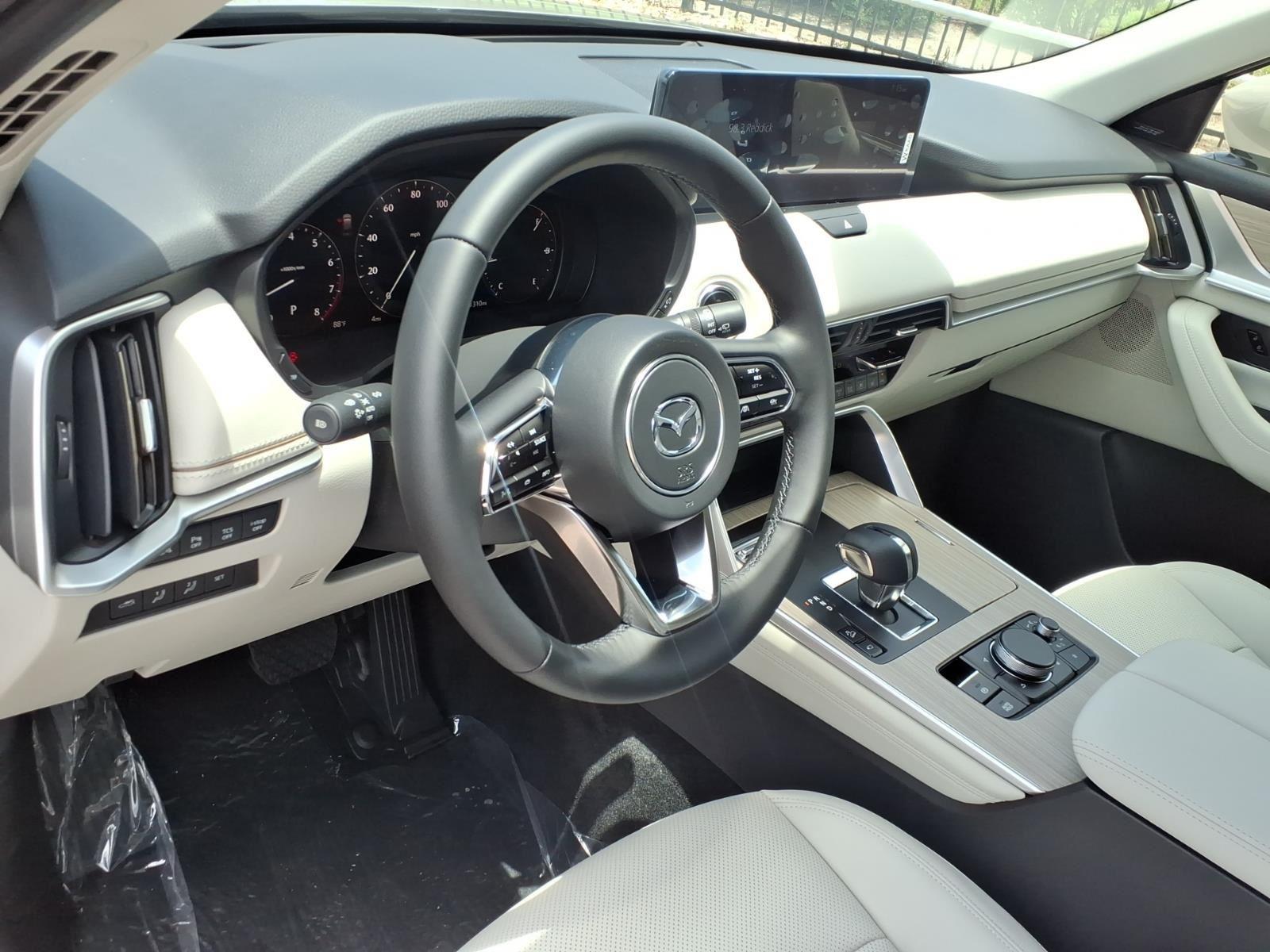 2026 Mazda CX-90 Premium Plus