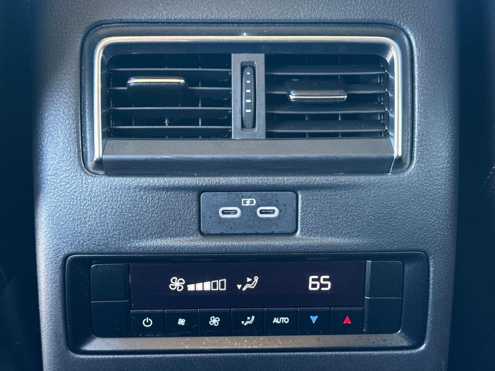 2025 Mazda CX-90 Preferred Package
