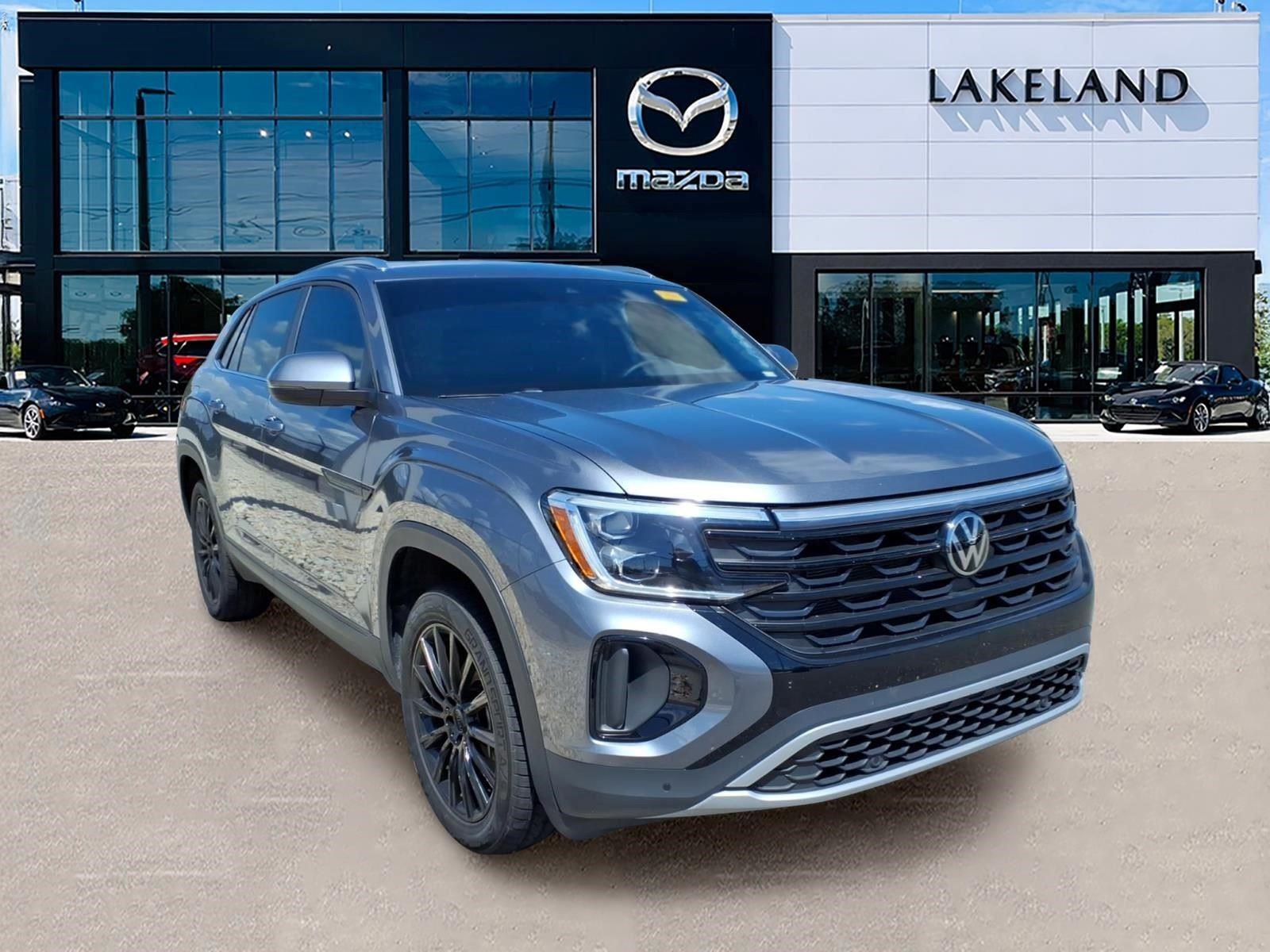 2025 Volkswagen Atlas Cross Sport 2.0T SE w/Technology