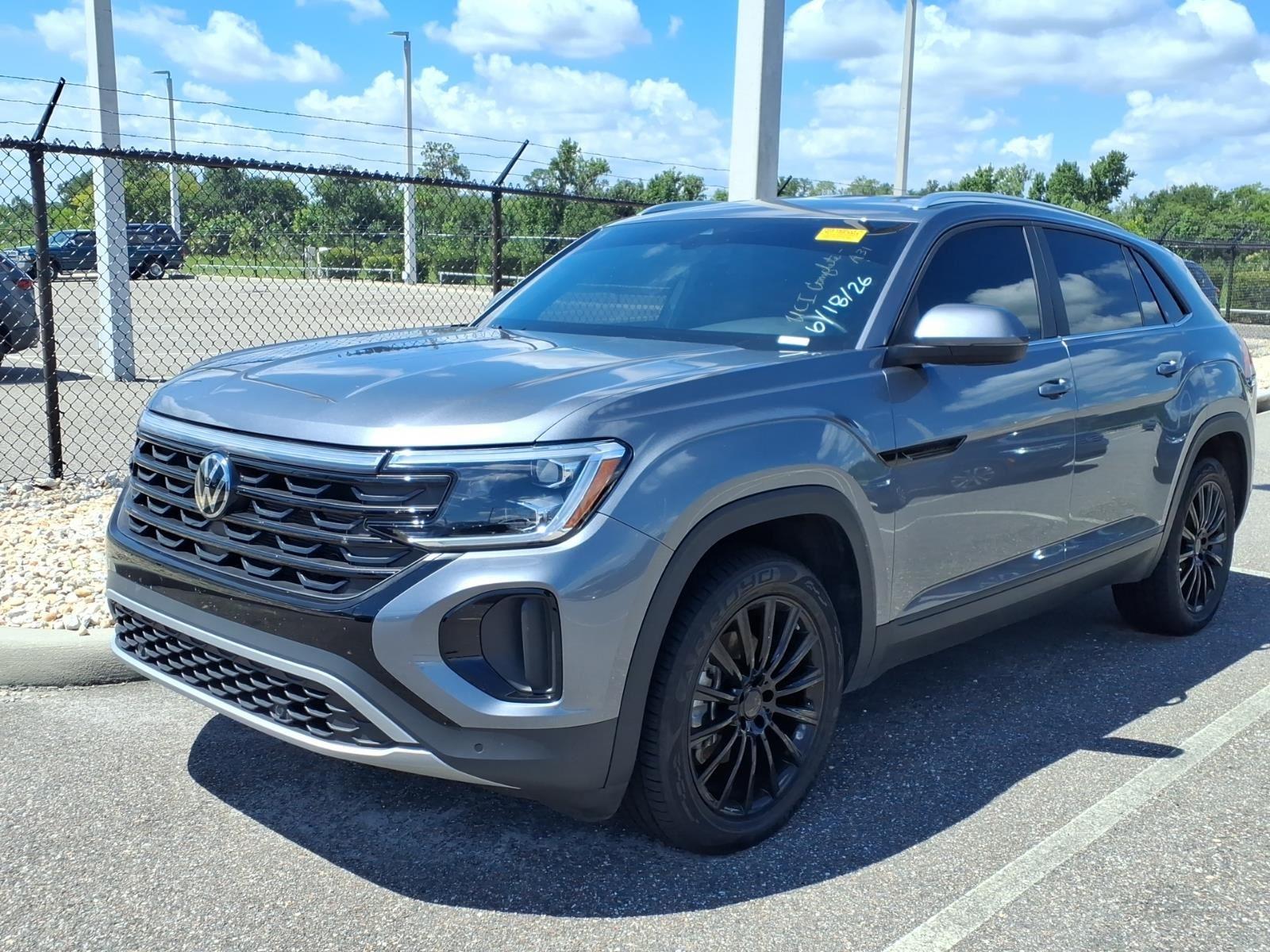 2025 Volkswagen Atlas Cross Sport 2.0T SE w/Technology