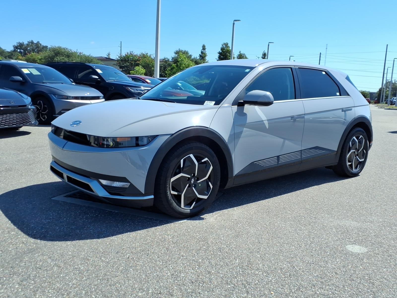 2024 Hyundai IONIQ 5 SE