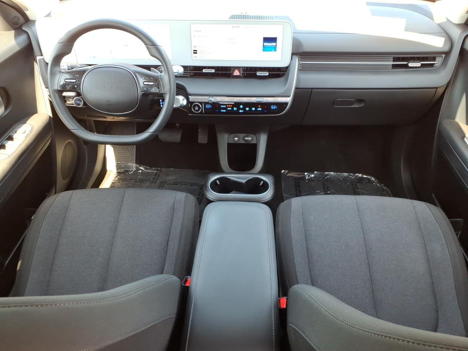 2024 Hyundai IONIQ 5 SE