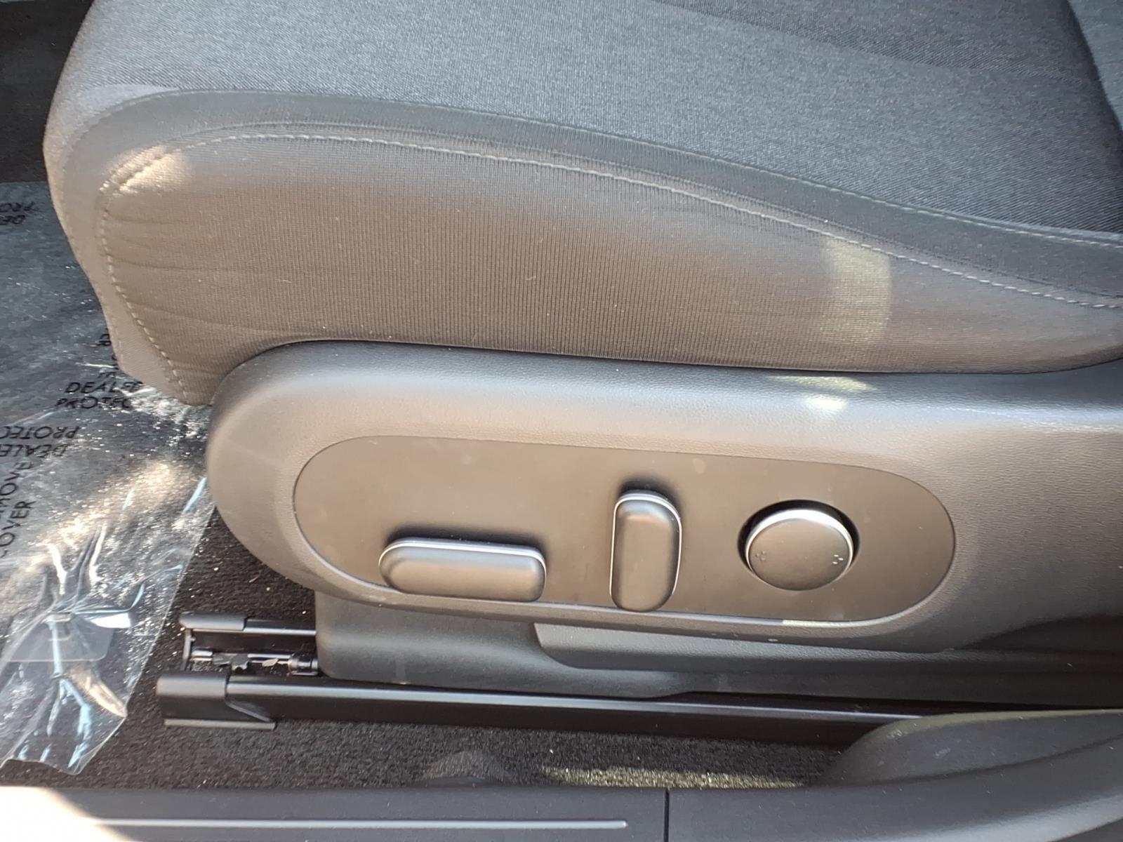 2024 Hyundai IONIQ 5 SE