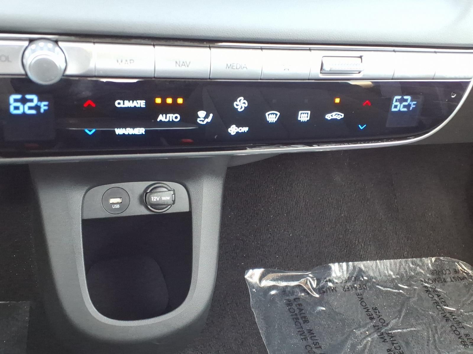 2024 Hyundai IONIQ 5 SE