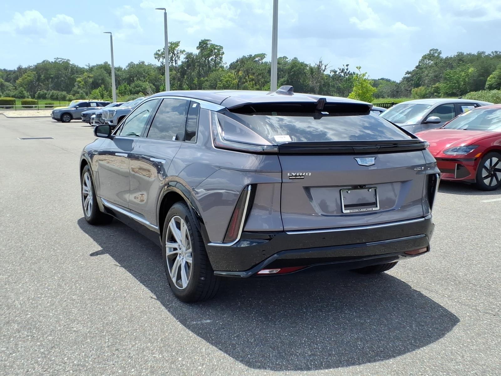 2024 Cadillac LYRIQ Tech