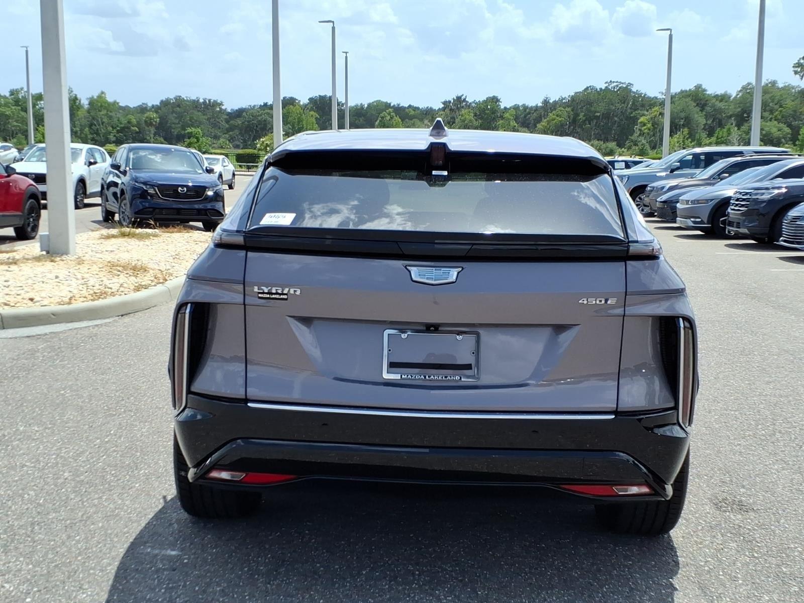 2024 Cadillac LYRIQ Tech