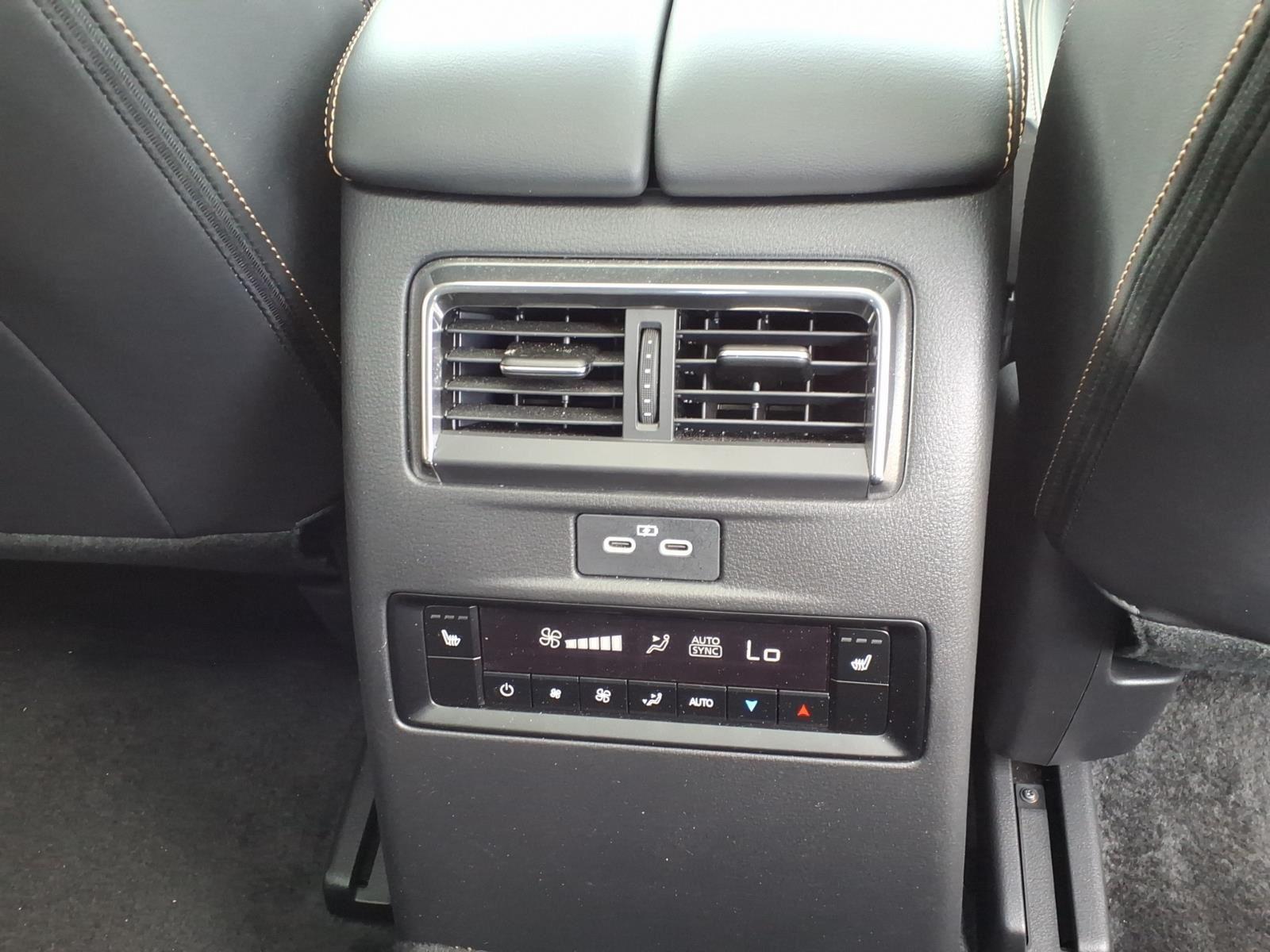 2024 Mazda CX-90 3.3 Turbo Premium Plus