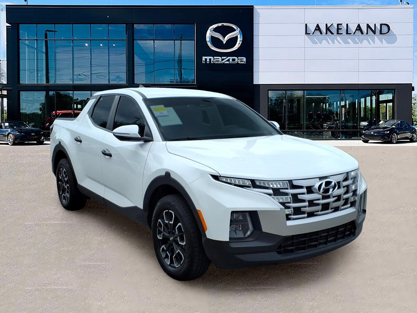 Atlas White 2024 Hyundai Santa Cruz Pickup Truck All-Wheel Drive Automatic