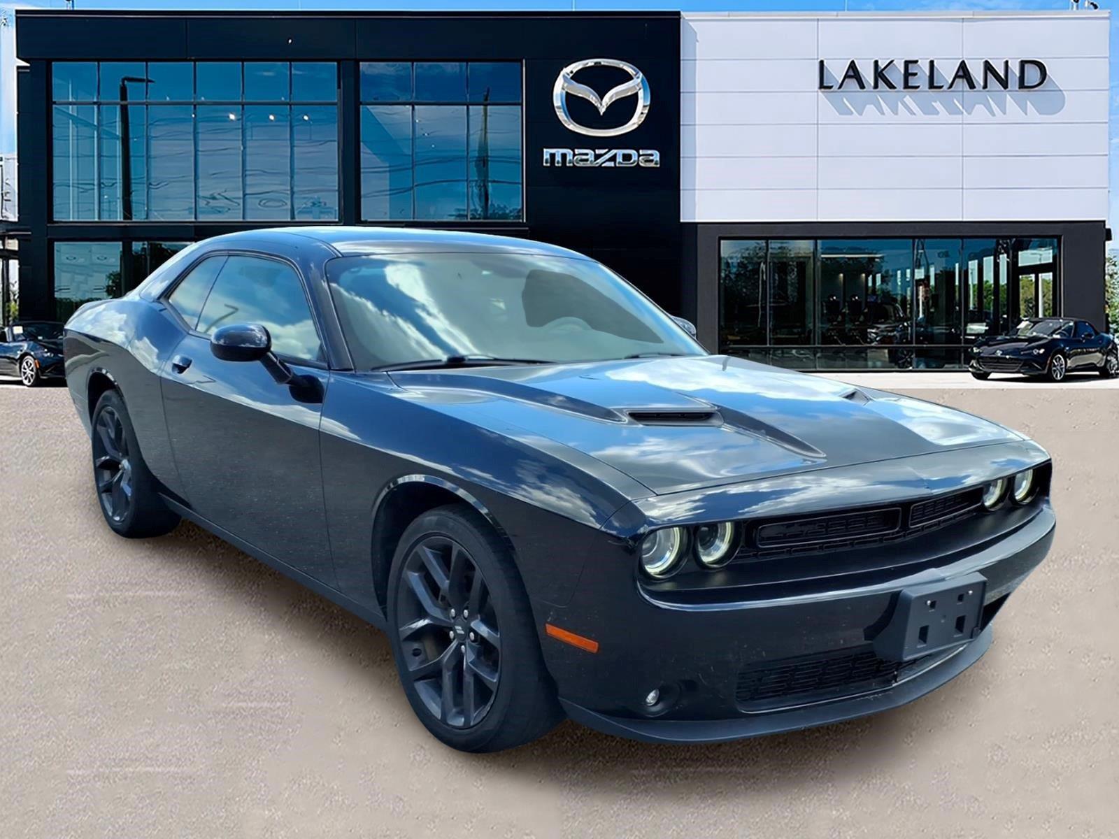 Pitch Black Clearcoat 2021 Dodge Challenger Coupe Rear-Wheel Drive 8-Speed Automatic