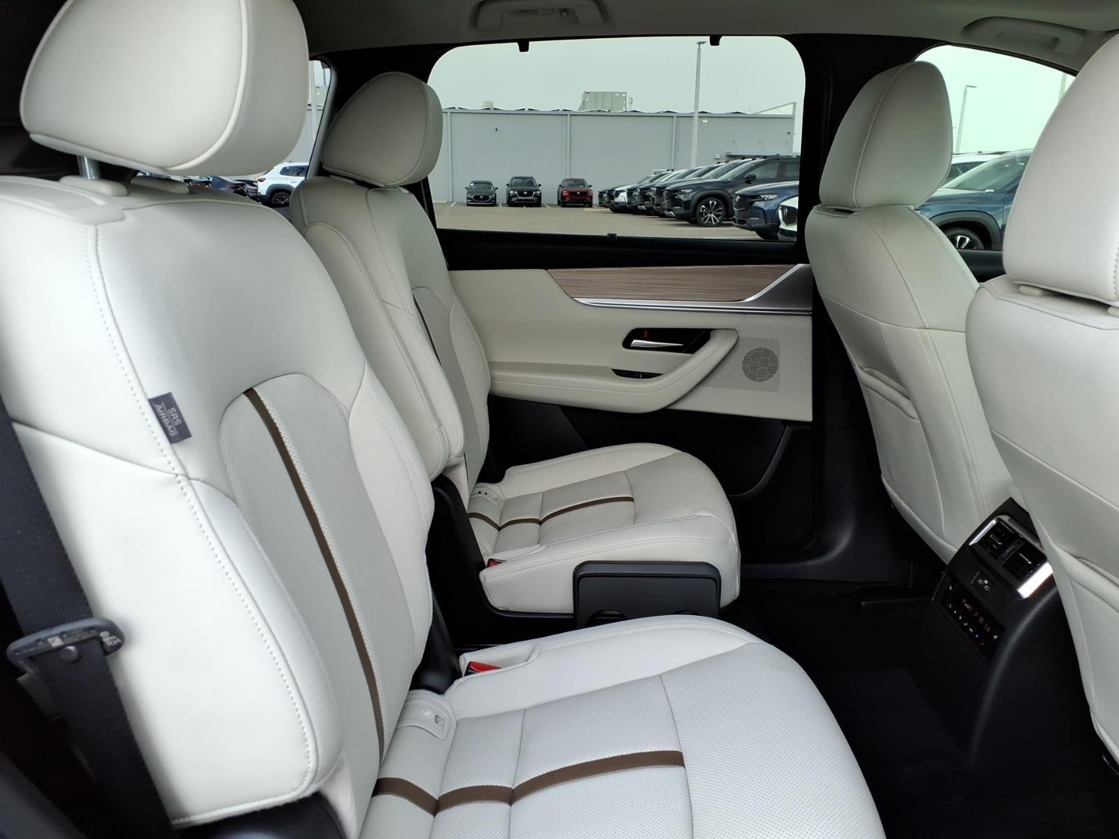 2024 Mazda CX-90 3.3 Turbo Premium Plus
