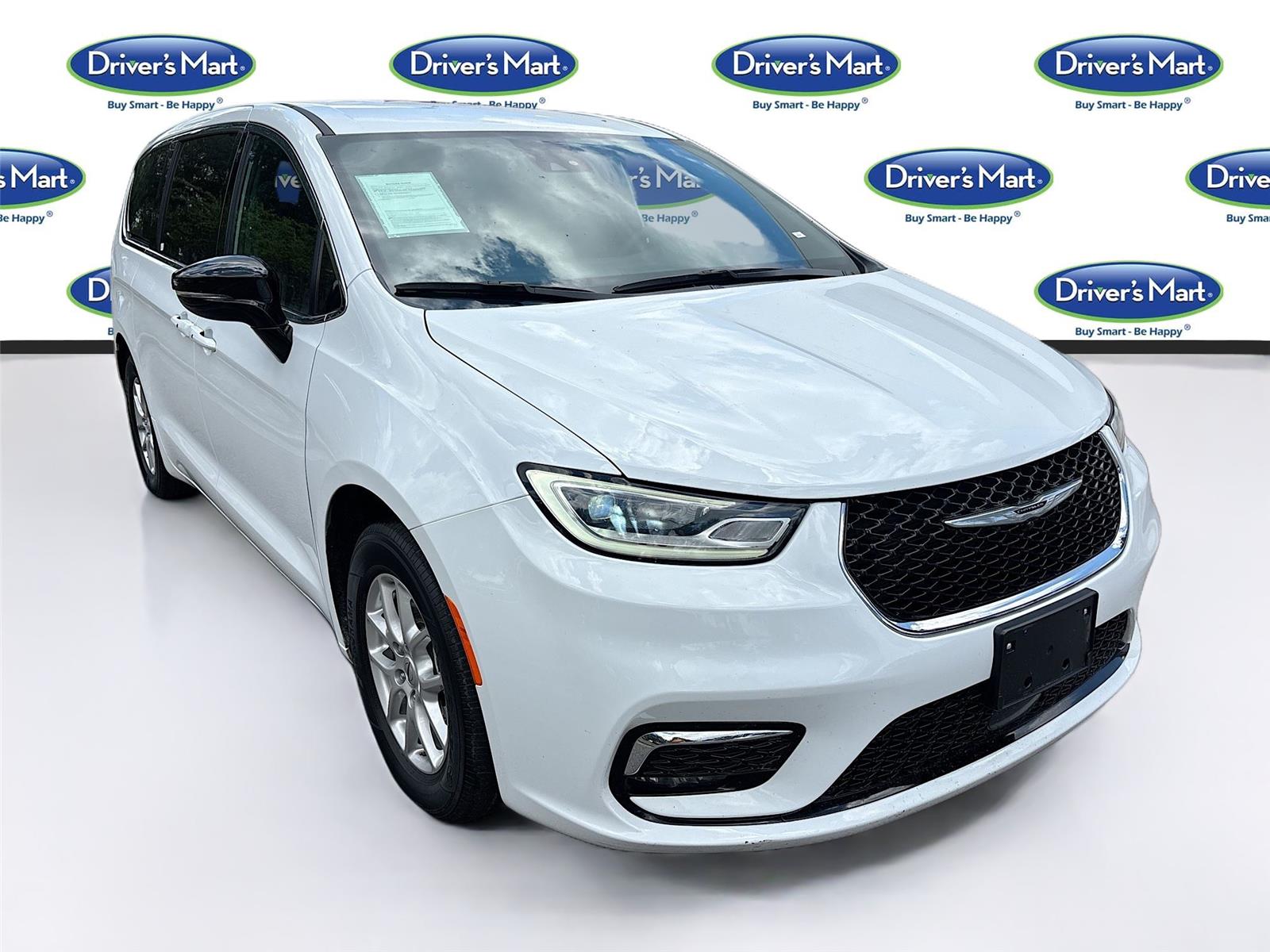 Bright White Clearcoat 2025 Chrysler Pacifica Minivan Front-Wheel Drive 9-Speed Automatic