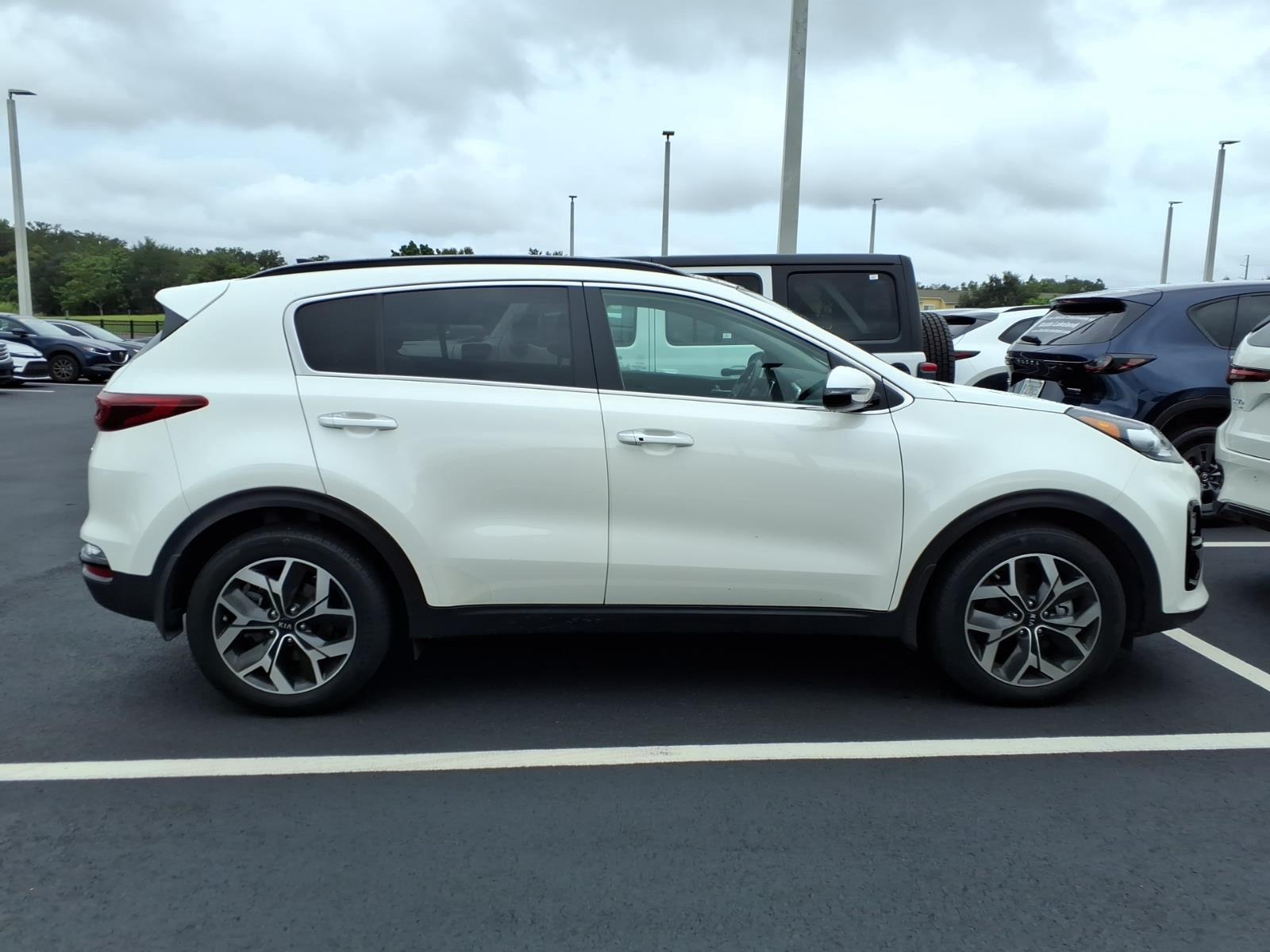 2020 Kia Sportage EX