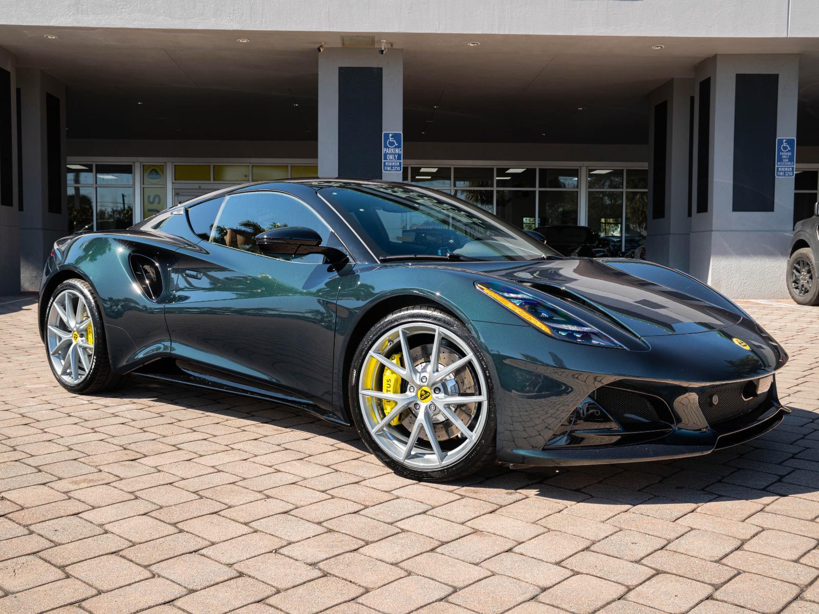 2026 Lotus Emira Turbo SE