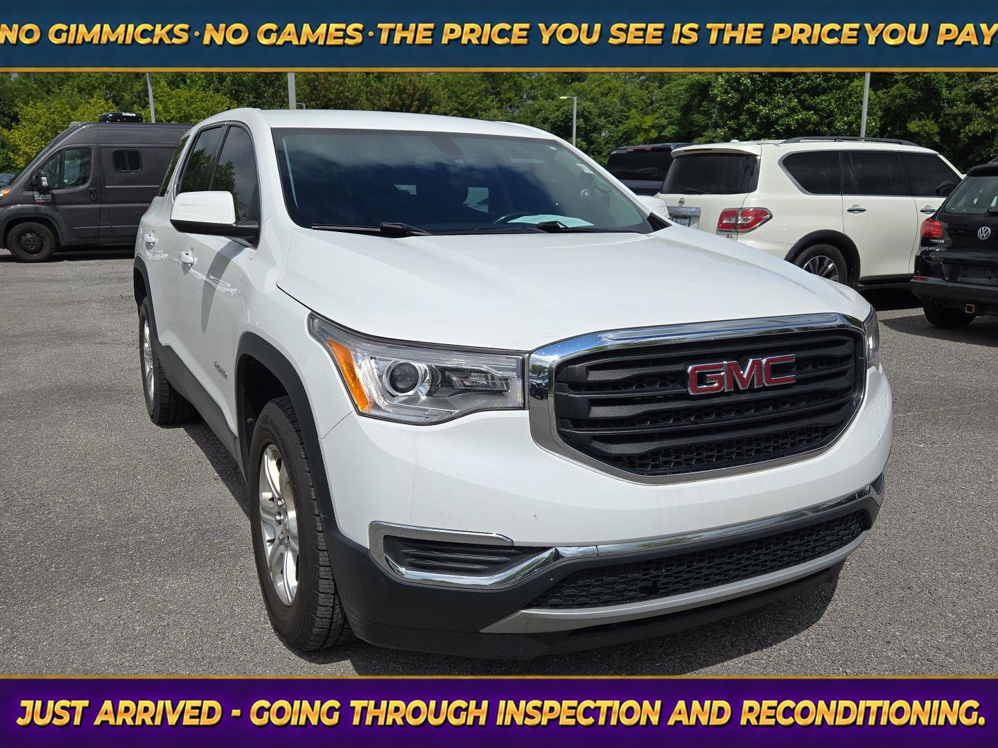 Summit White 2019 GMC Acadia SUV / Crossover Front-Wheel Drive 6-Speed Automatic