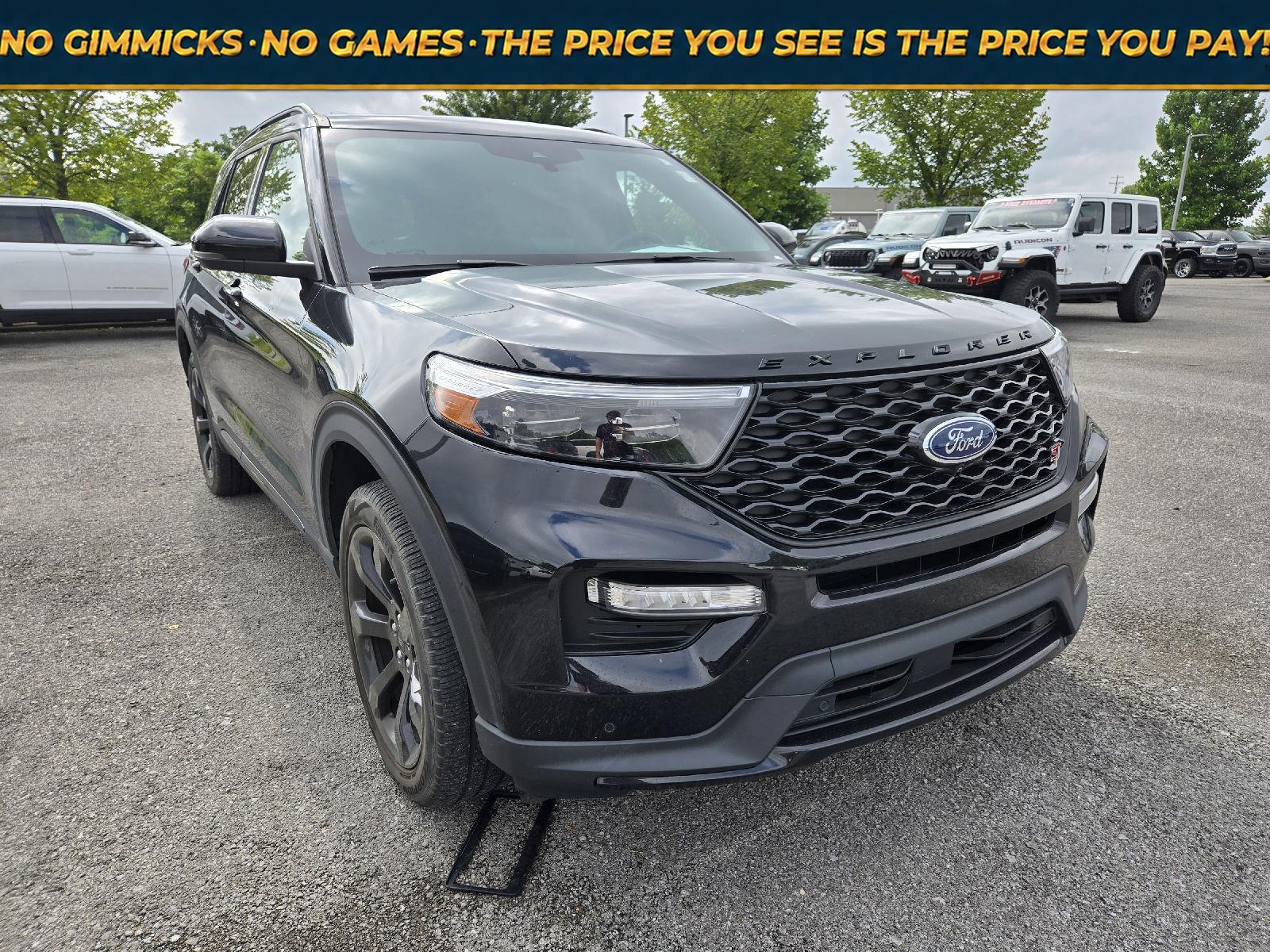 Agate Black 2023 Ford Explorer SUV / Crossover All-Wheel Drive Automatic