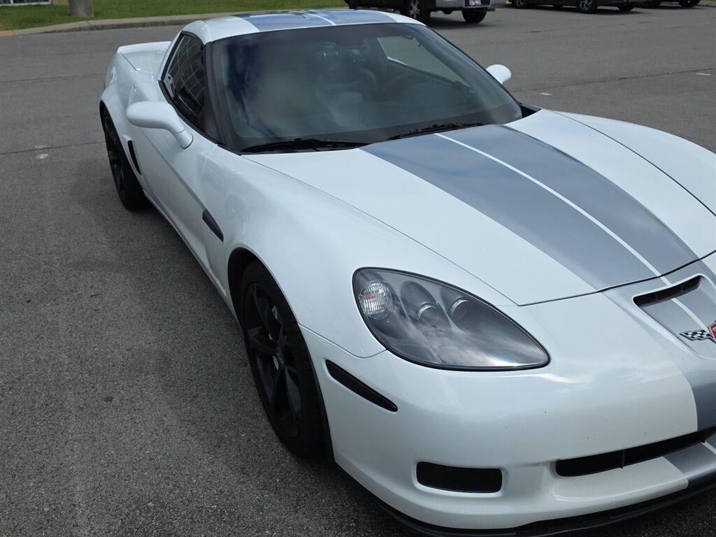 Arctic White 2013 Chevrolet Corvette Coupe Rear-Wheel Drive 6-Speed Automatic
