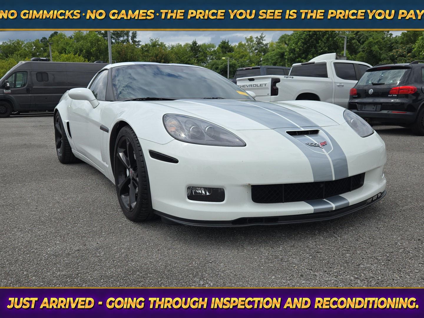 Arctic White 2013 Chevrolet Corvette Coupe Rear-Wheel Drive 6-Speed Automatic