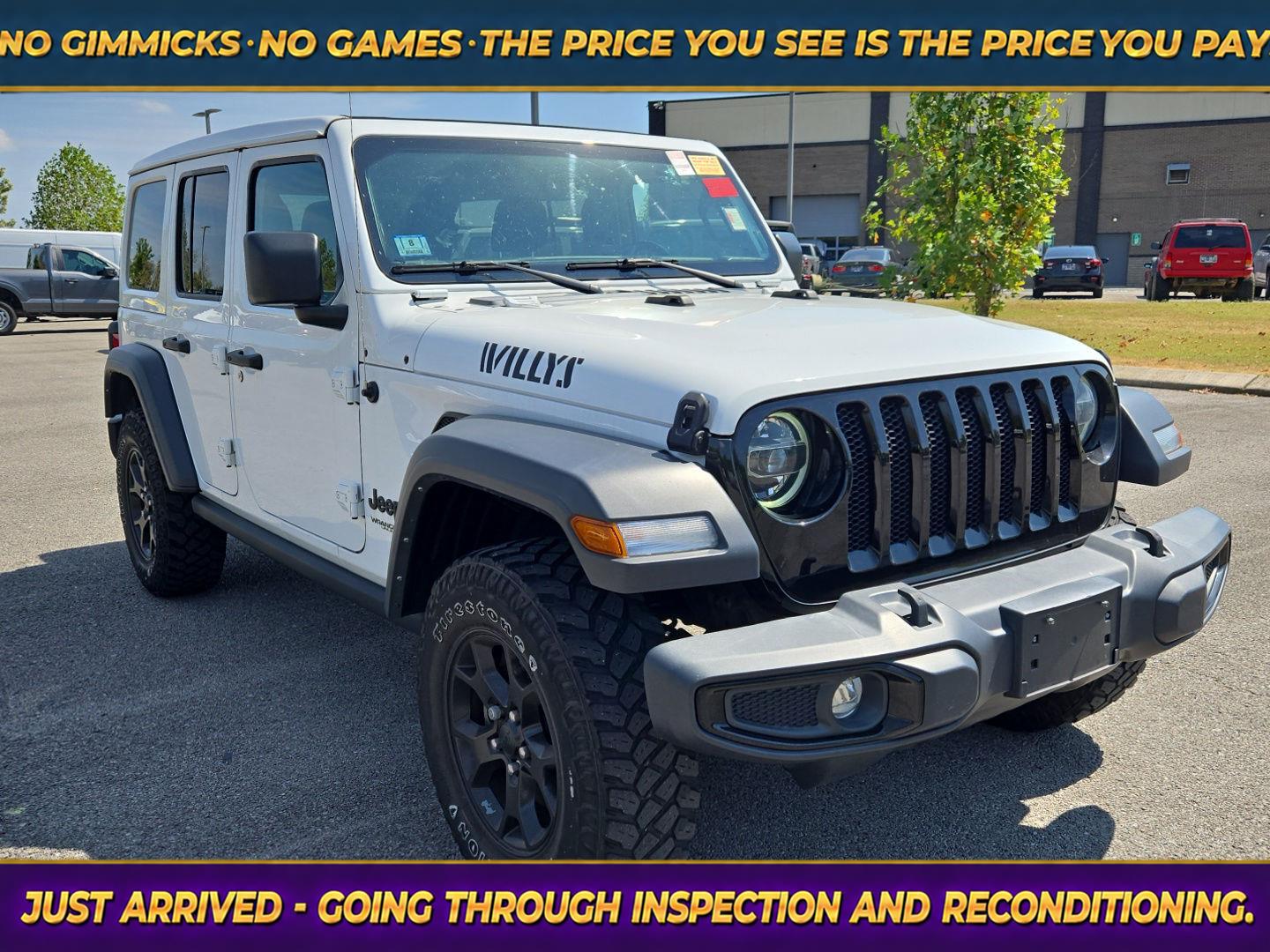 Bright White Clearcoat 2022 Jeep Wrangler SUV / Crossover Four-Wheel Drive 8-Speed Automatic