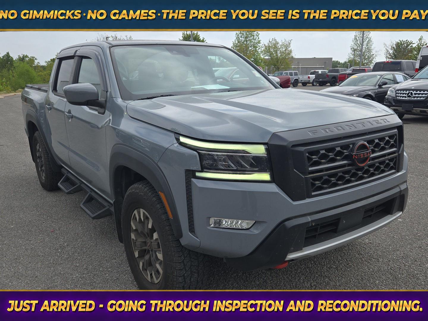 2022 Nissan Frontier PRO-4X Crew Cab 4WD