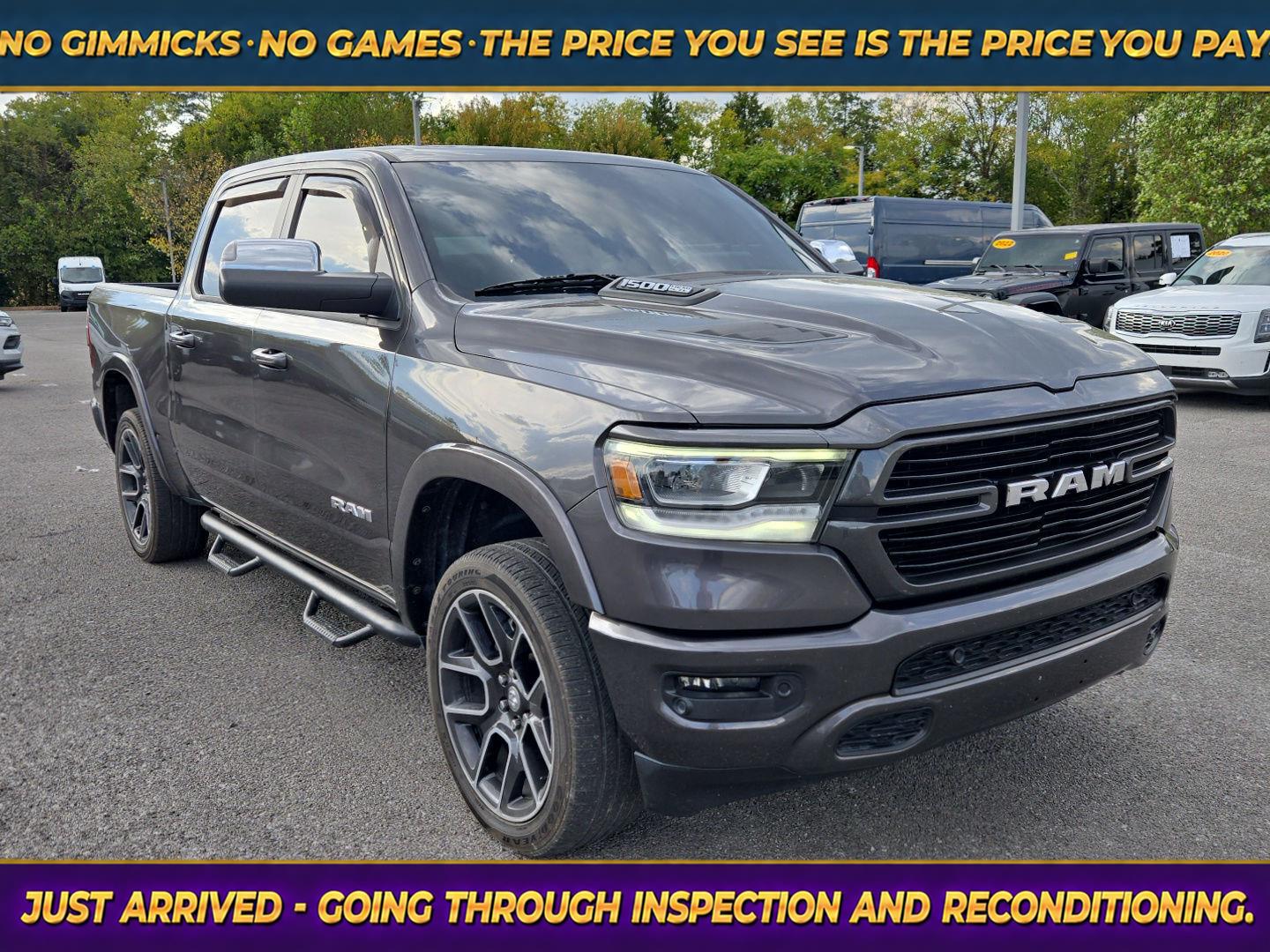  2019 RAM 1500 Laramie Crew Cab 4WD   