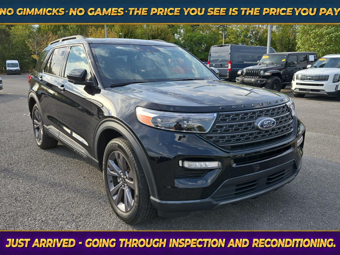 Agate Black 2023 Ford Explorer SUV / Crossover All-Wheel Drive Automatic