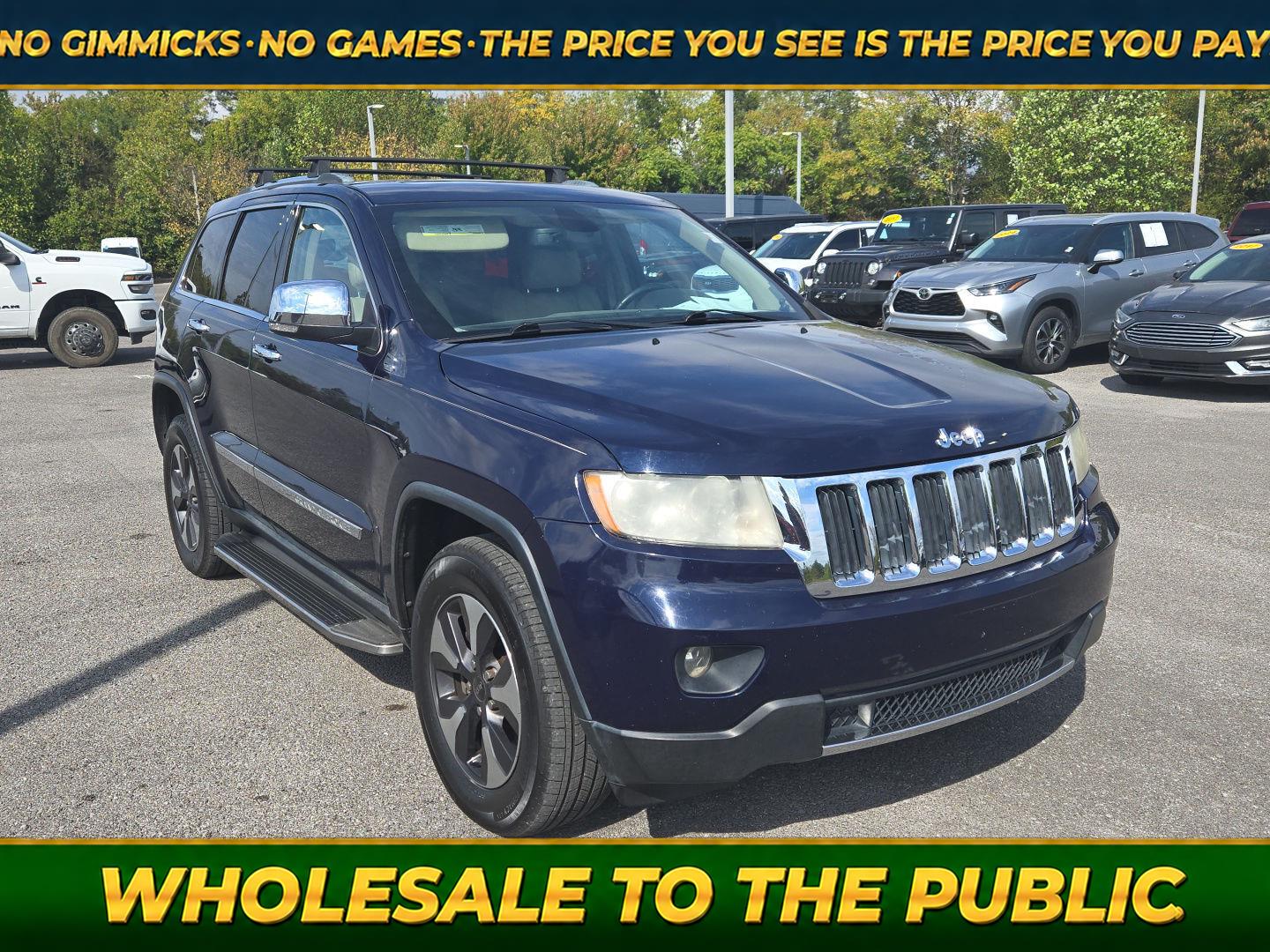 True Blue Pearl 2013 Jeep Grand Cherokee SUV / Crossover Four-Wheel Drive 6-Speed Automatic