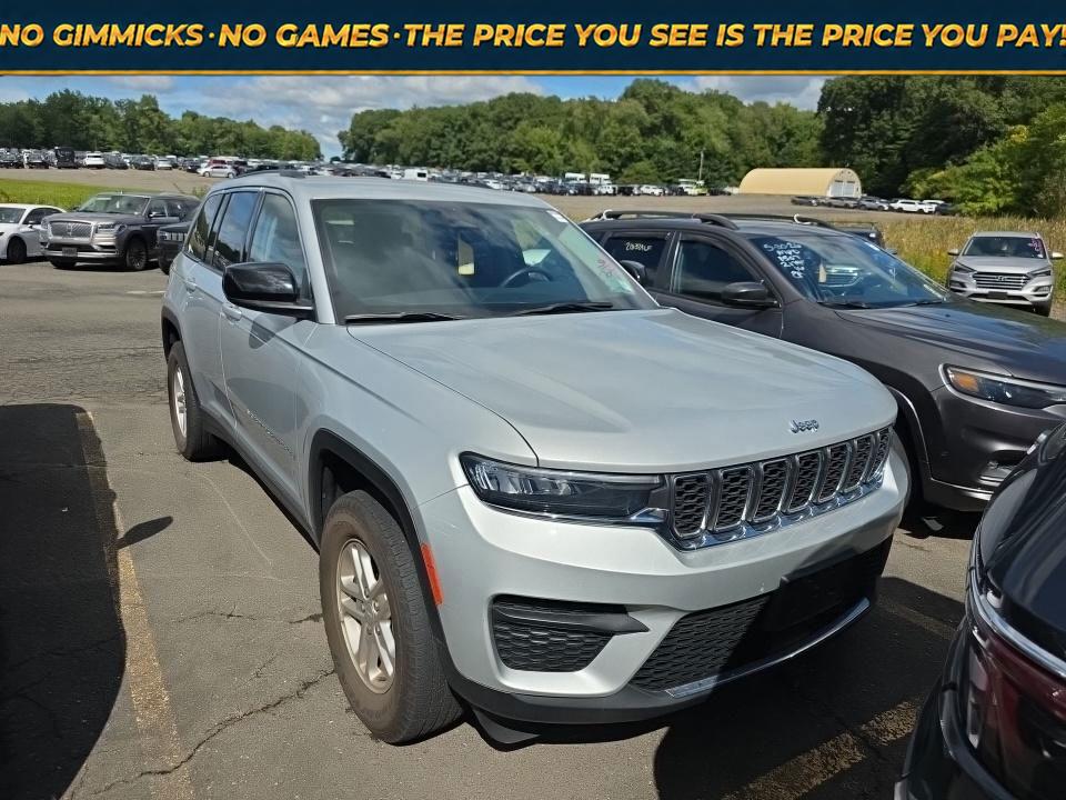 Silver Zynith 2023 Jeep Grand Cherokee SUV / Crossover Four-Wheel Drive 8-Speed Automatic