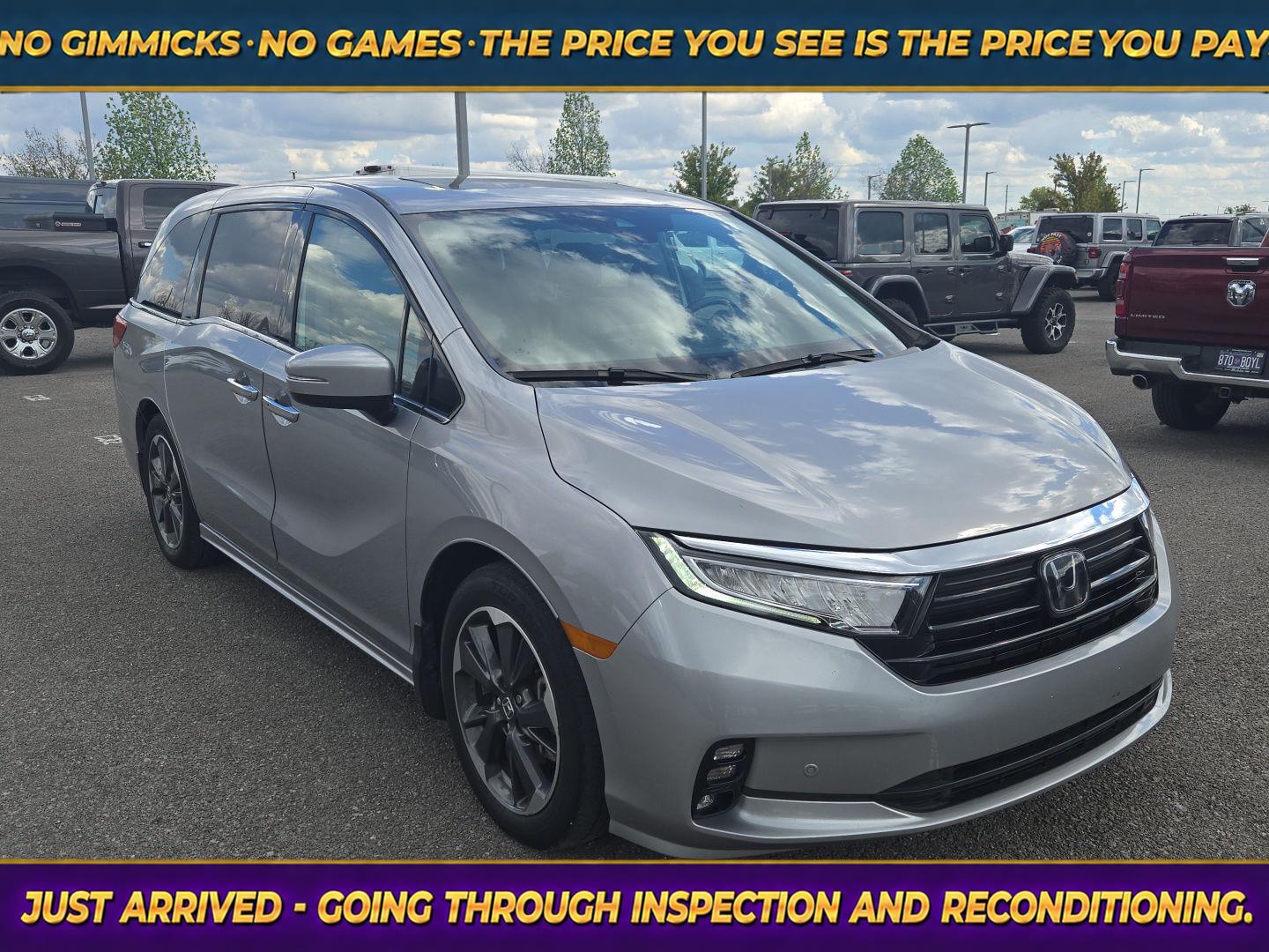 Lunar Silver Metallic 2023 Honda Odyssey Minivan Front-Wheel Drive Automatic