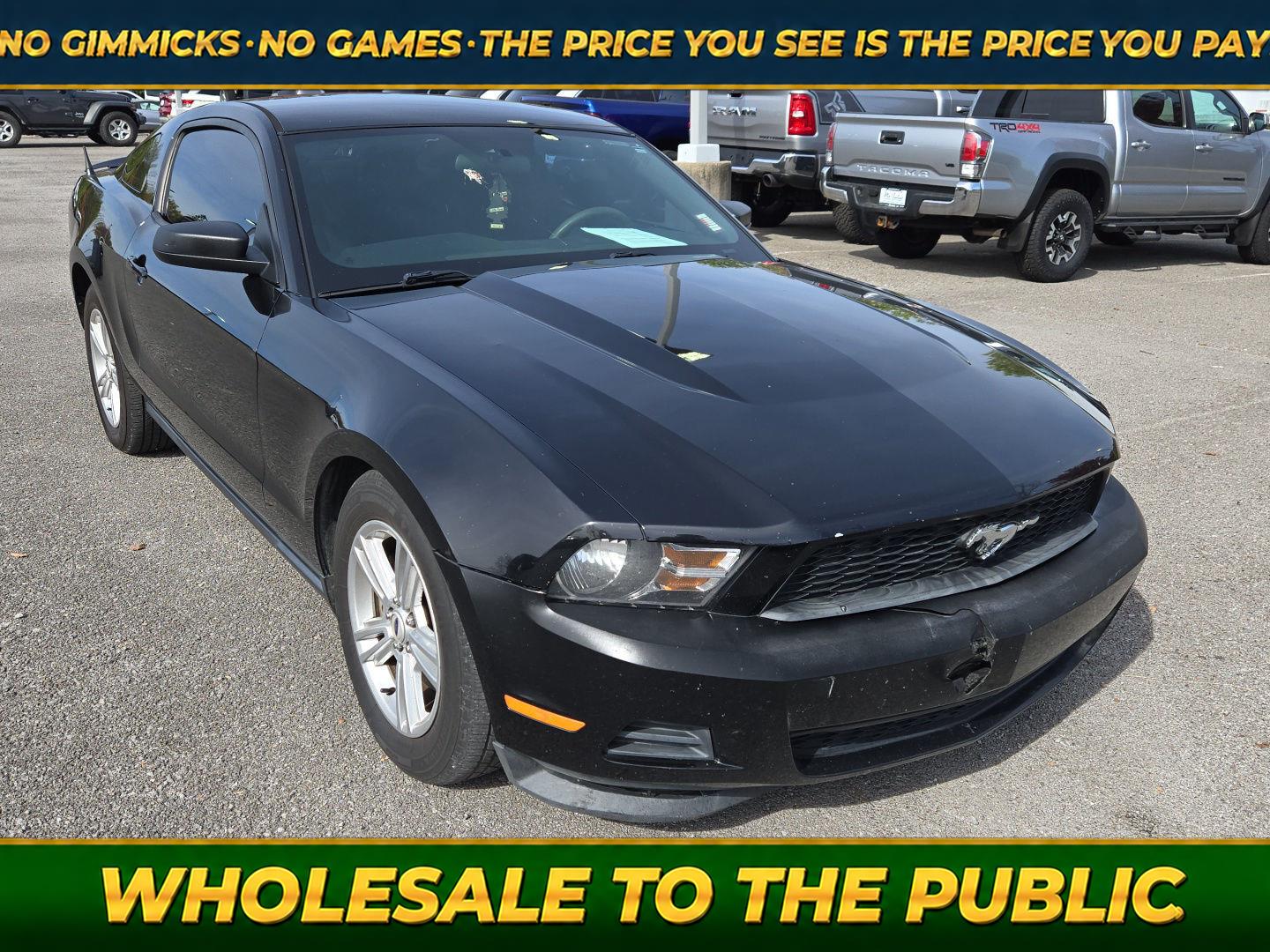 Black (Ebony) 2011 Ford Mustang Coupe Rear-Wheel Drive 6-Speed Automatic