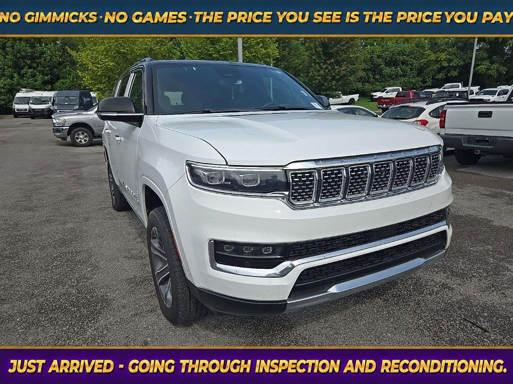Bright White Clearcoat 2023 Jeep Grand Wagoneer SUV / Crossover Four-Wheel Drive 8-Speed Automatic