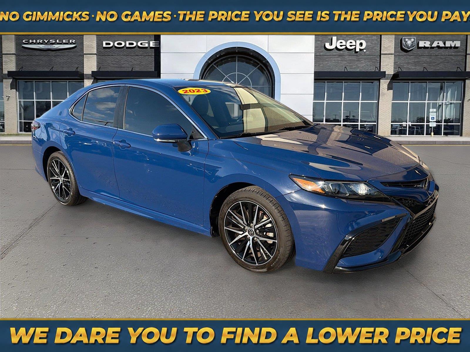 Reservoir Blue 2023 Toyota Camry Sedan Front-Wheel Drive 8-Speed Automatic